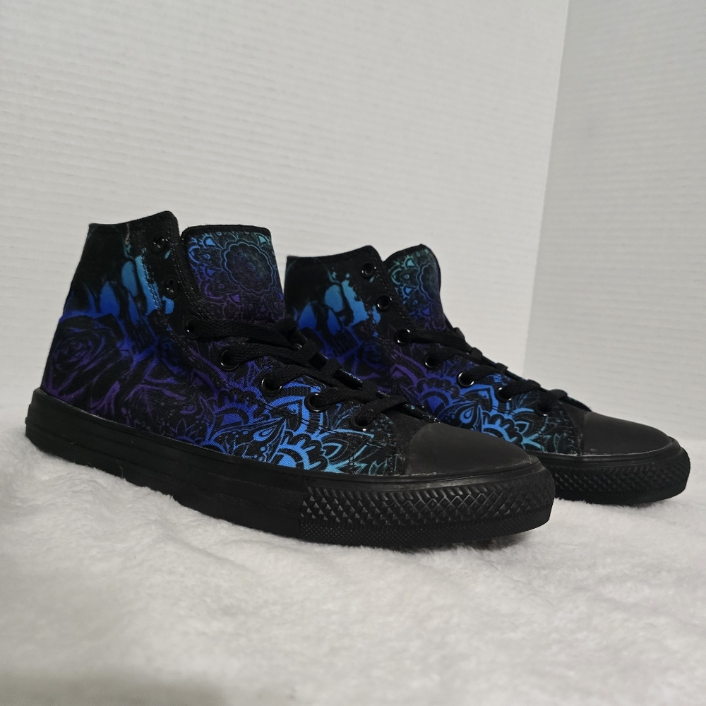 RAAD Shop Blue Black and Purple Skull and Rose Shoes Size 9.5W 8M